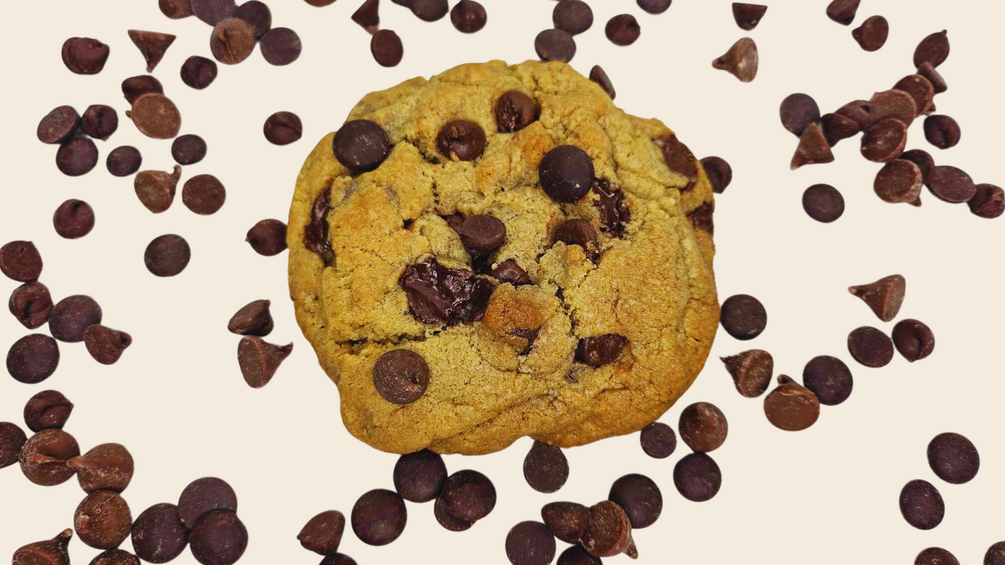 TRIPLE CHOCOLATE CHIPS COOKIE